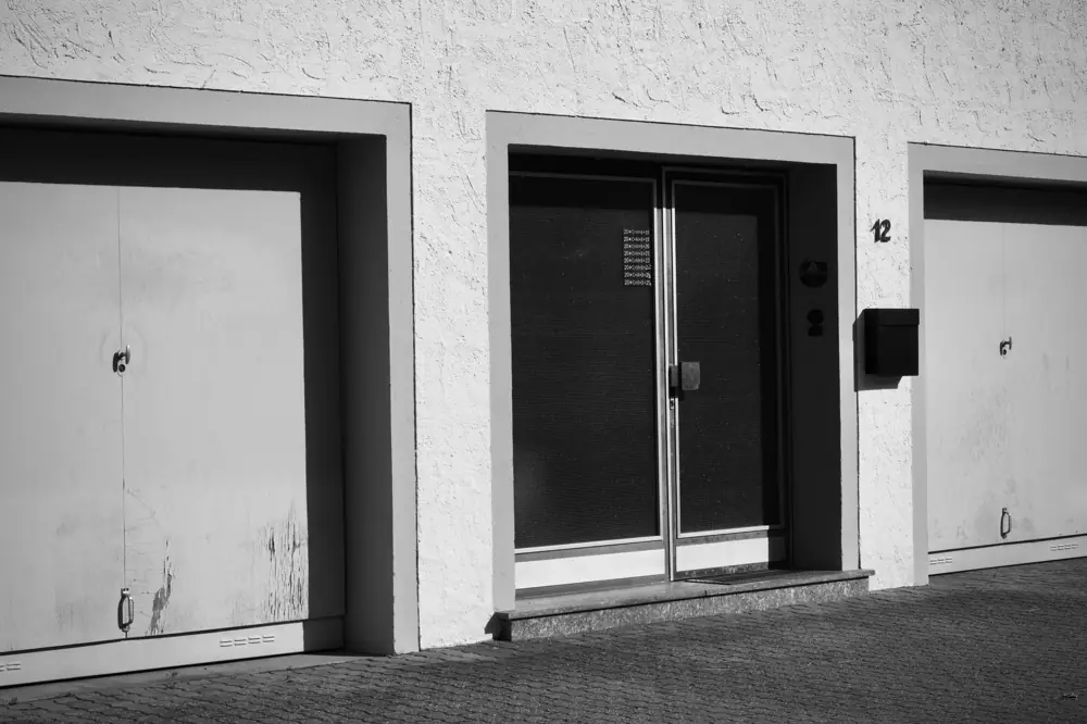 Clopay Garage Door Replacement - Clopay Garage Door Replacement Cost California Guide