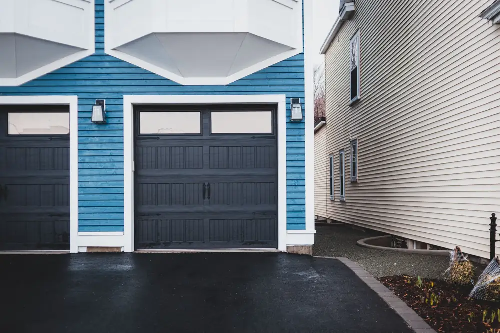 Insulated vs Non-Insulated Garage Door