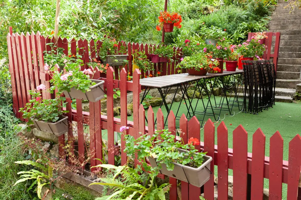 Pool Compliant Fence Installation